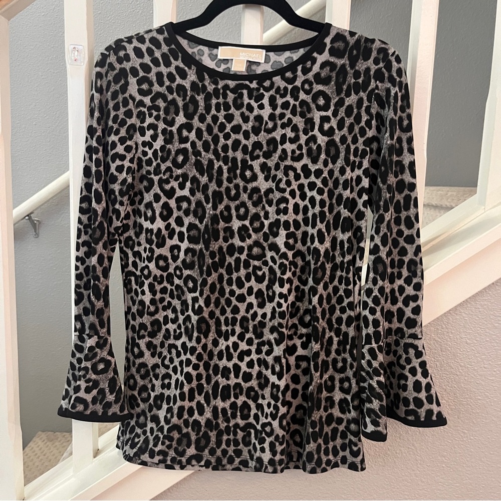 Michael Kors Leopard Print LongSleeved bell sleeve size:XS
